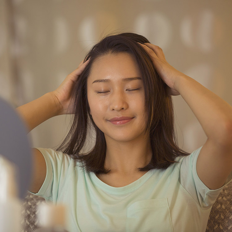 大人女子の頭皮ケア